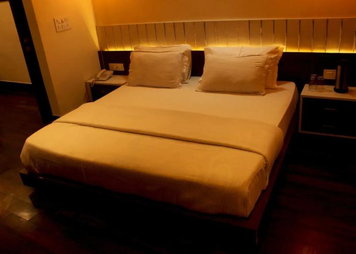 Hotel Himalaya Haridwar @ Har Ki Pauri Road
