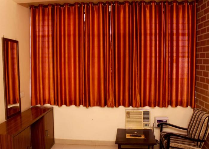 Hotel Himalaya Haridwar @ Har Ki Pauri Road