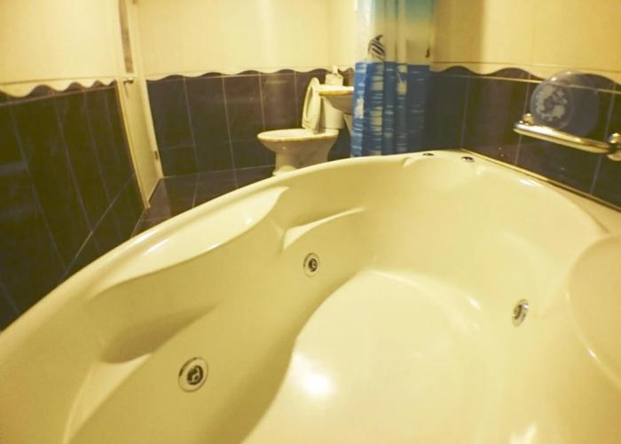 Fuchia Hotel