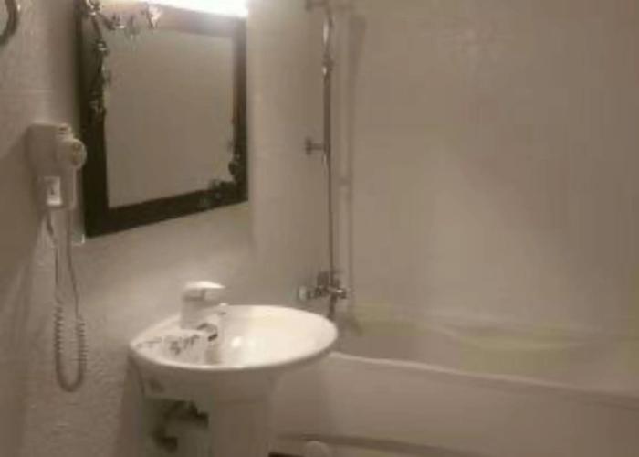 Aloha Hotel Keelung