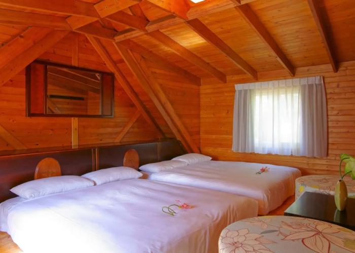Kentington Resort