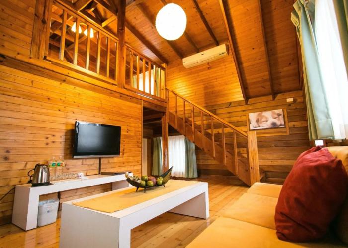 Kentington Resort