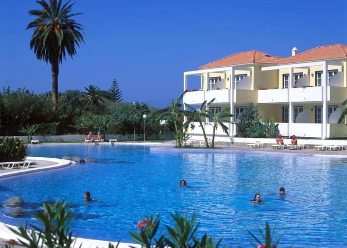 Apartamentos Laurisilva