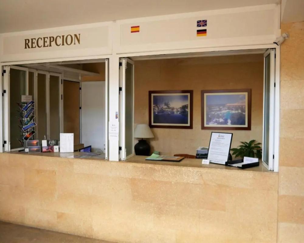 Apartamentos Jardin del Conde