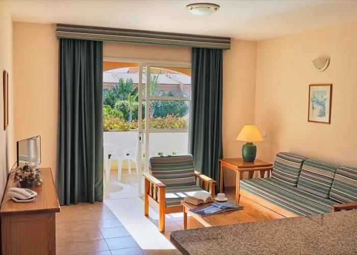 Apartamentos Jardin del Conde