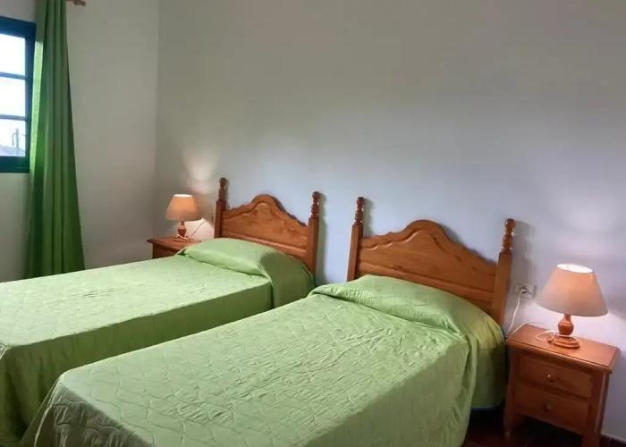 Casas Rurales Amparo Las Hayas