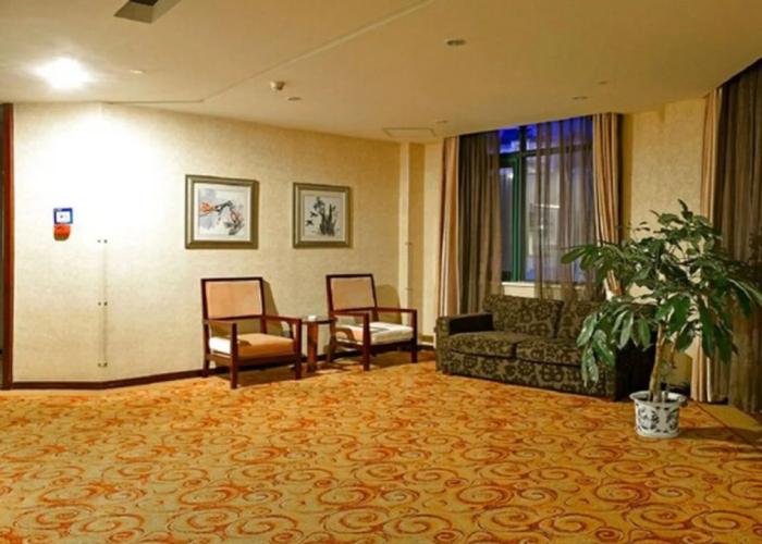 Days Suites Huangshan Bojing