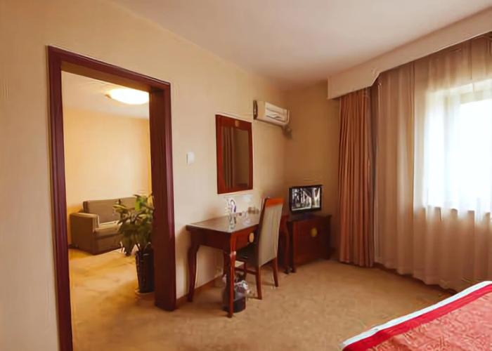 Tongjulou Huizhouyan Hotel
