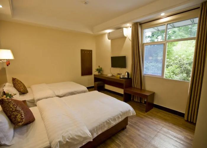Huangshan North Station Huiting Boutique Hostel