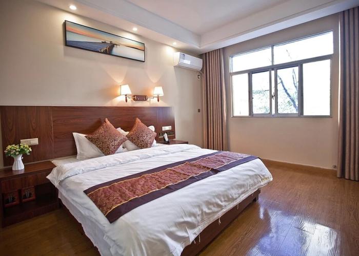 Huangshan North Station Huiting Boutique Hostel