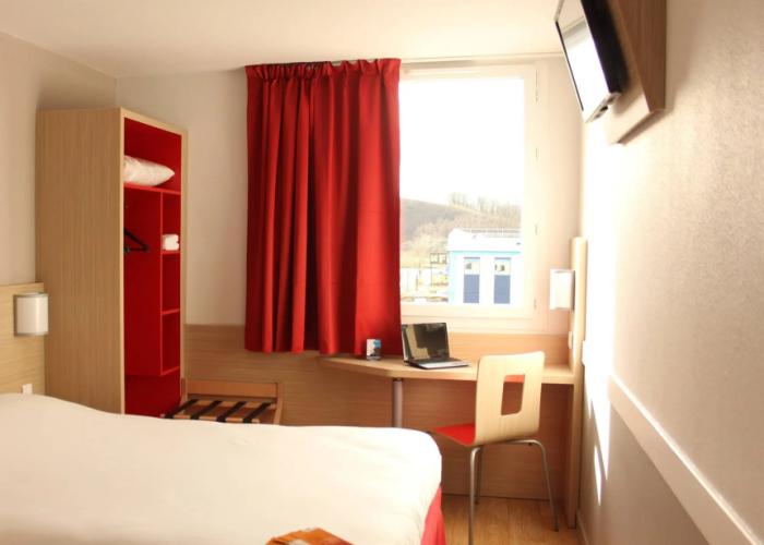 B&B HOTEL Lyon Aéroport Saint-Quentin-Fallavier