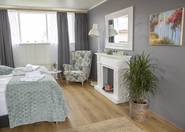 Private and peaceful one room apartments