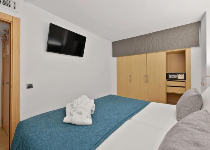 Aparthotel Fontanellas Playa