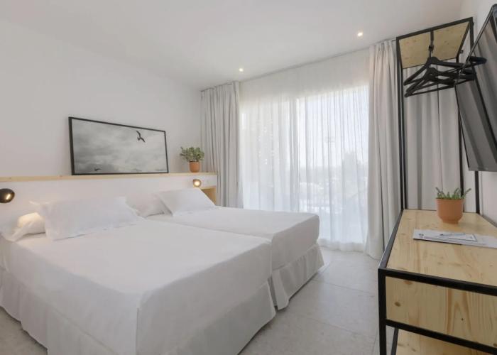 Hotel HM Ayron Park – Adults Only