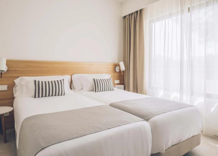 AYA Seahotel – Adults Only