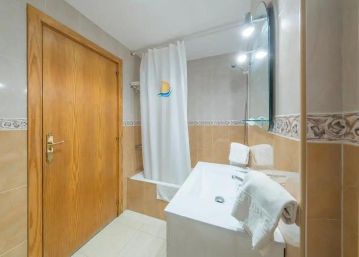 Apartamentos Isla del Sol Aparthotel