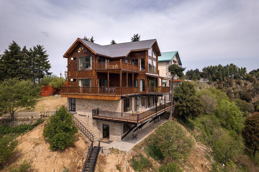 Avalon Cottages Kanatal