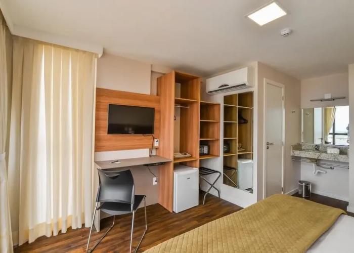 Innovare Slim Hotel Itajaí
