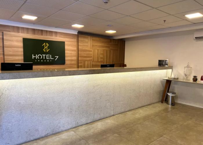 Hotel 7 Itajaí