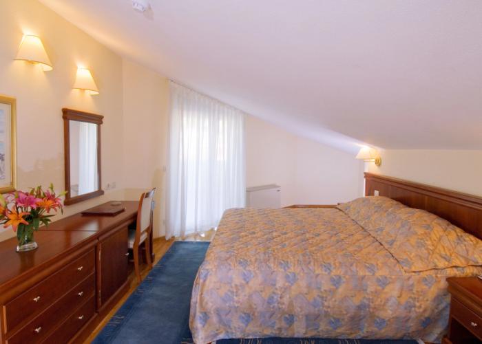 Hotel Bacchus