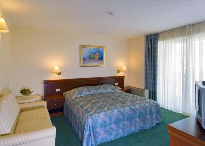 Hotel Bacchus