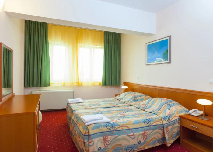 Aparthotel Milenij