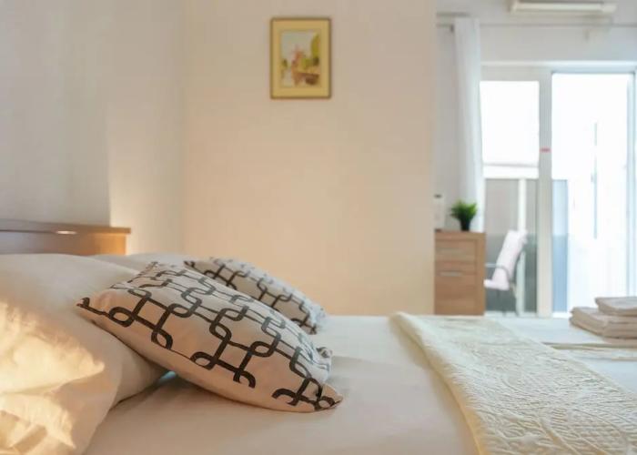 Studio for 2 People - Split Region With Sea View - Close to Commodities