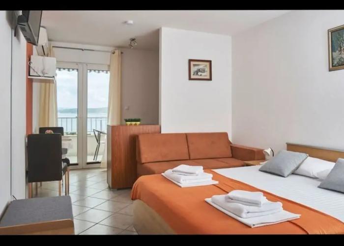 Apartment Studio With Sea View for 2-3 People