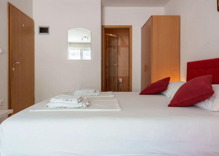 Studio for 2 People - Split Region