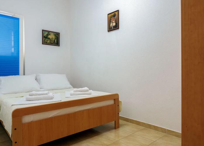 Sea View Apartment for 2-3 People - Family