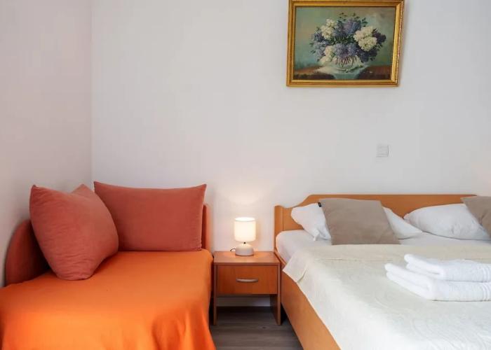 Studio With Sea View for 2-3people by the Water