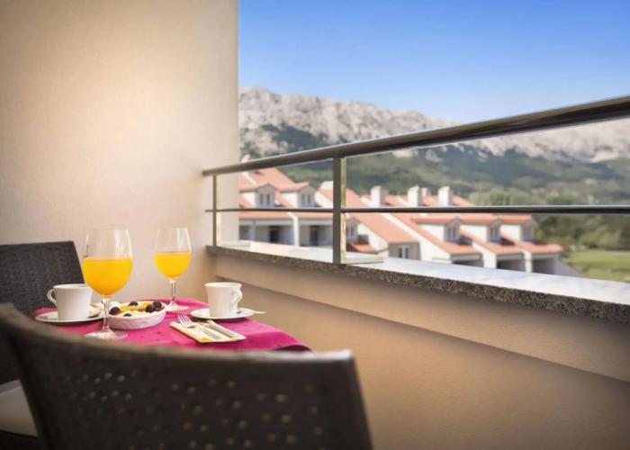 Sunny Baška Hotel by Valamar, ex Corinthia