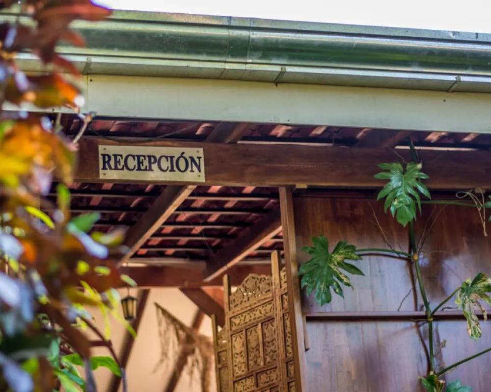 Hotel Colinas del Sol