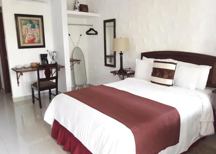 Hotel Ciudad Blanca