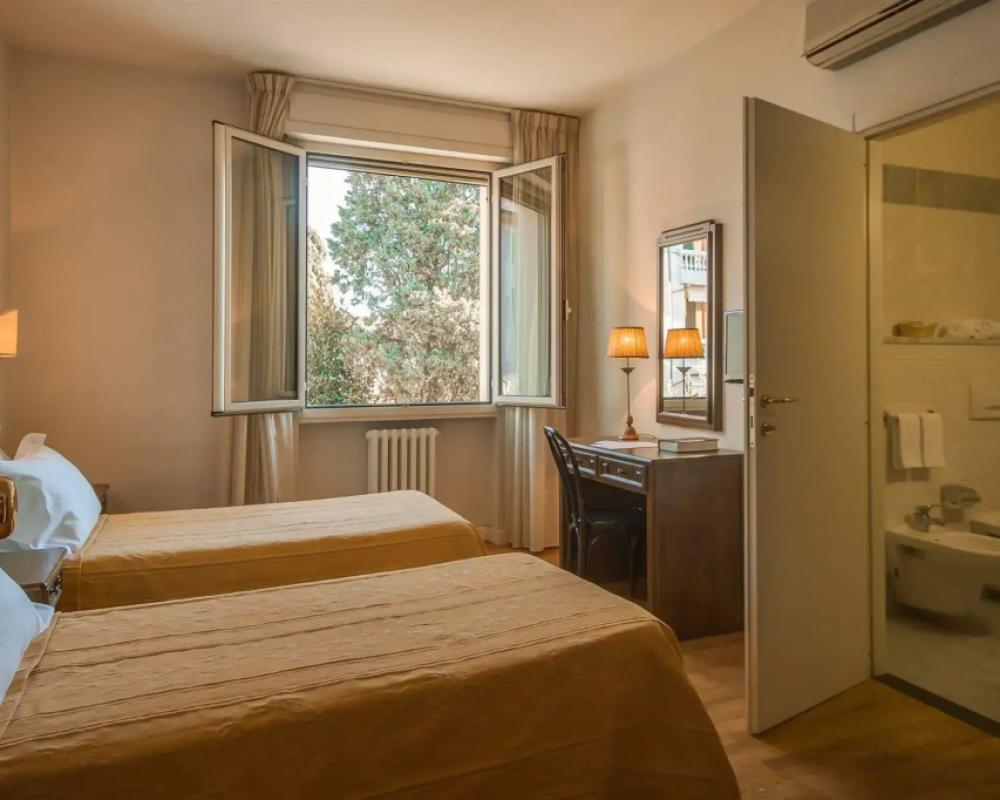 фото Hotel La Pace