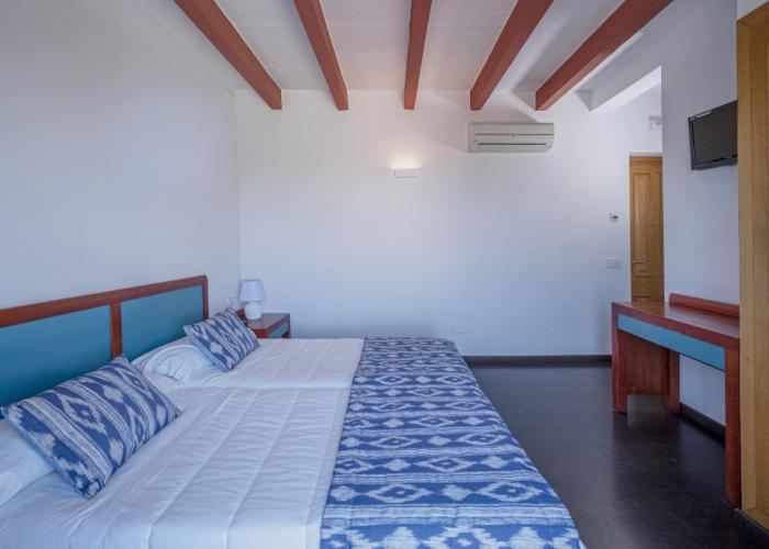 Hostal Castell de Lô
