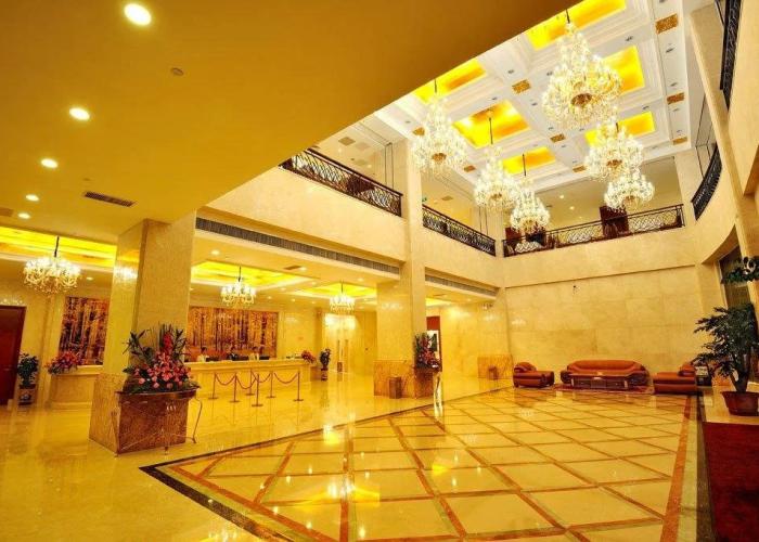 Golden Diamond Hotel