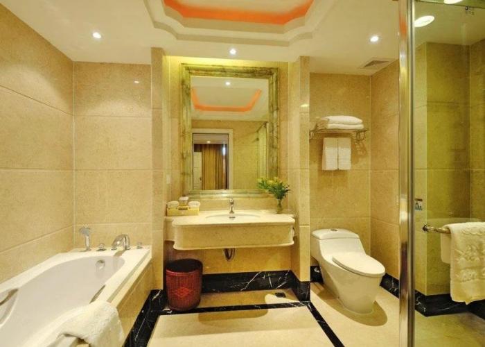 Golden Diamond Hotel