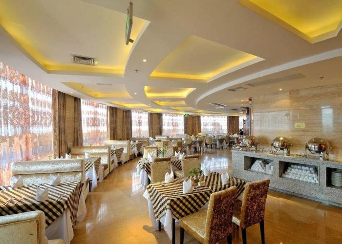 Golden Diamond Hotel