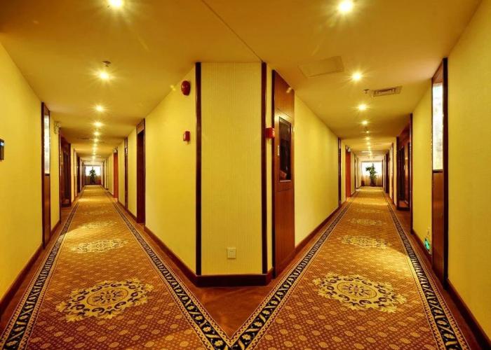 Golden Diamond Hotel