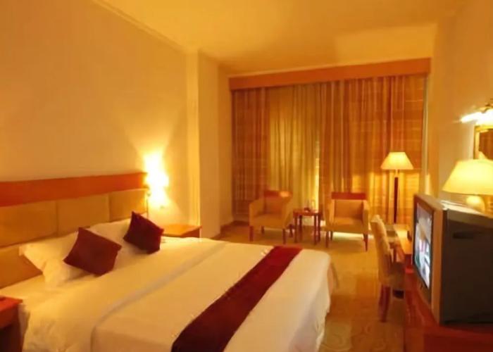 Zuiranju Holiday Hotel
