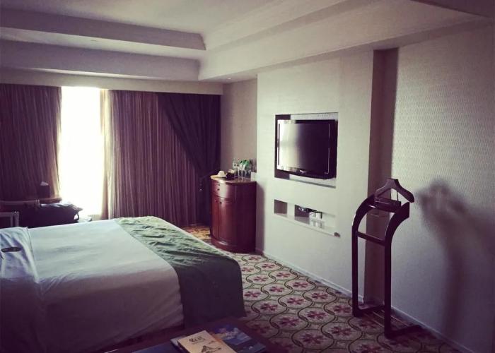 Star Lake Hotel