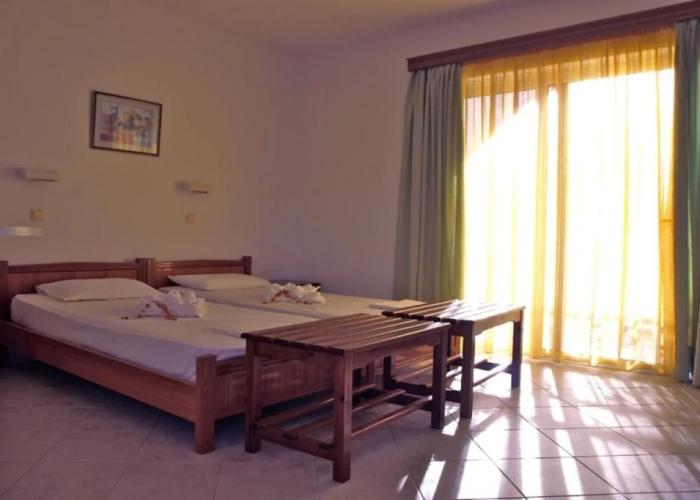 Eristos Beach Hotel