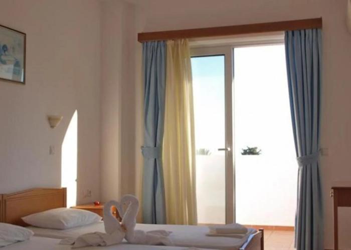 Eristos Beach Hotel