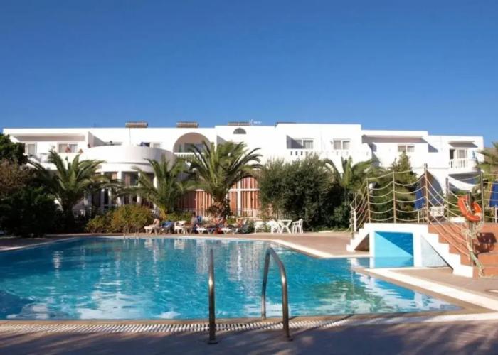 Eristos Beach Hotel
