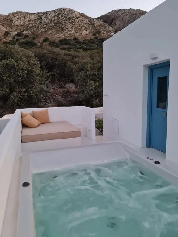 фото Tilos Villa