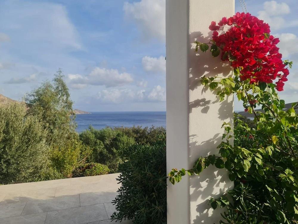 фото Tilos Villa