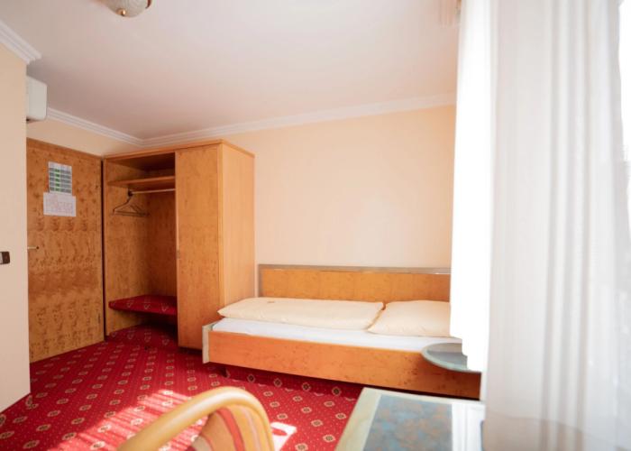 Hotel Adler