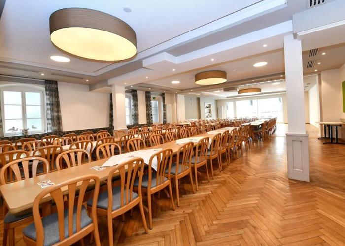 Landgasthof & Land-gut-Hotel Zur Rose