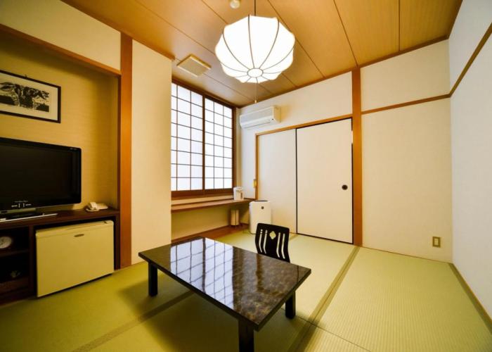 Hotel Claire Higasa